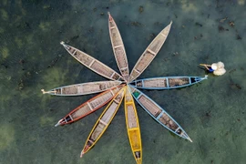 Poetic sunset over O Loan lagoon in Dak Lak