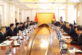 At the meeting between Minister of Construction Tran Hong Minh and Chinese Minister of Transport Liu Wei (Photo: Ministry of Construction)