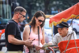 Vietnam welcomes over 19 million int’l visitors in 11 months