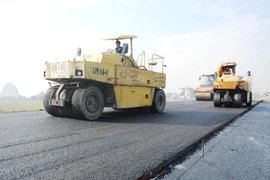 Transport minister: Day and night efforts to accelerate key infrastructure projects