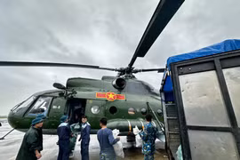 Helicopters deployed as Gia Lai, Dak Lak race to respond to severe flooding