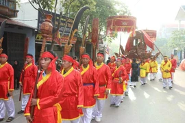 Procession at the Tien Luc festival in Bac Giang province (Photo: nhandan.vn)