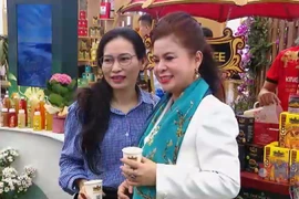 Crowds drawn to aromatic coffee at Autumn Fair