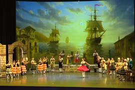 Ballet masterpiece "Don Quixote" takes the stage in Vietnam