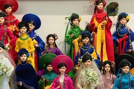 Painter Nguyen Hoang Anh: From ethnic dolls to life on canvas
