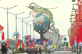 Unity and emulation movements in celebration of Party Congress