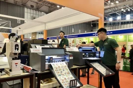 The latest innovations, technologies, and solutions in the printing and packaging industry are on display at the 23rd Vietnam International Printing & Packaging Industry Exhibition in Ho Chi Minh City. (Photo: VNA)