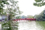 The Huc Bridge spanning Hoan Kiem Lake, an icon of Hanoi (Photo: VNA)