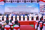 Prime Minister Pham Minh Chinh attends the ground-breaking ceremony for the Yen Khuong Primary and Lower Secondary Boarding School in Thanh Hoa province on November 10, 2025. (Photo: VNA) 