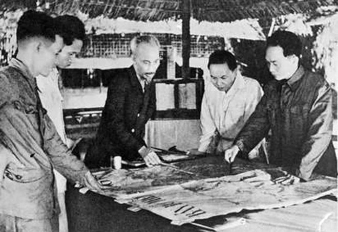 On December 6, 1953, the Politburo convenes a meeting to listen to the General Military Commission reporting, make a final review of the 1953 - 1954 winter - spring combat plan, and decided to launch the Dien Bien Phu Campaign with the goal of destroying this military base. (Photo: VNA) Dien Bien Phu Victory 4.jpg