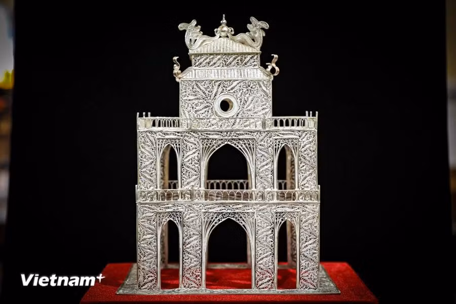 A silversmith product of Turtle Tower – a symbol of Hanoi (Photo: VietnamPlus)