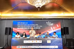 Chairman of the Vietnam Association of Business Culture Development (VNABC) Ho Anh Tuan speaks at the press conference on July 8, 2024. (Photo: VietnamPlus)
