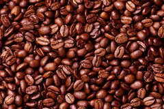 Coffee exports this year may hit 4 billion USD