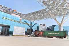 Vietnam and China have enjoyed robust trade ties over the past time. (Photo: VNA)