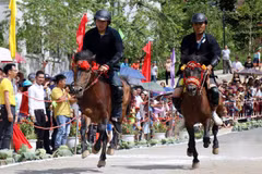 Fansipan Horse Race ‘Galloping Horses’ 2019