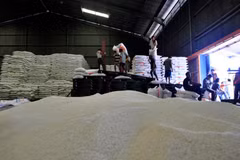 Indonesia purchases rice from Pakistan