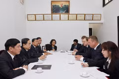 The meeting between National Assembly Chairman Tran Thanh Man and Siarhei Khamenka, Vice Chairman of the Council of the Republic (Senate) of Belarus (Photo: VNA)