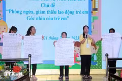Children in difficult circumstances participate in a forum to listen to children's voices with the theme "Preventing and minimising child labour" (Photo: VNA)
