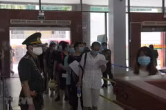 113 illegal Chinese migrants returned via Lao Cai int’l border gate 