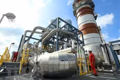 Foreign banks to arrange funds for LNG-fired power plants
