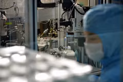 Singapore February manufacturing shrinks
