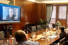 Indonesian, Malaysian discuss cooperation against COVID-19 