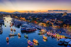 Vietnam tourism art photos, clips honoured