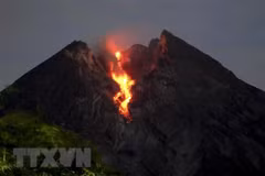 Most active volcano in Indonesia erupts again
