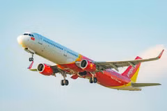 Vietjet continues to conduct flights to bring Vietnamese citizens home