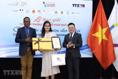 Award ceremony for “Young Francophone Reporters” competition