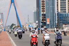 PM urges traffic safety during upcoming holiday