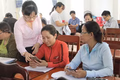 Mobile banking helps the poor access financial services
