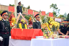 Remains of soldiers reburied in Quang Nam