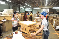 Wood exports post marked growth amid virus outbreak 