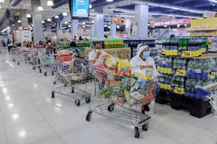 Philippines may lose 4.5 billion USD remittances to COVID-19: insider
