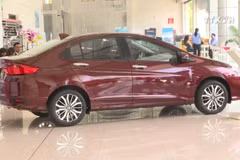 Automobile sales decrease in August