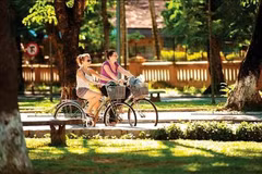 Hue plans to launch bike tourism service 