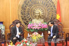 Cambodian officials extend New Year greetings to Long An 