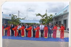 POSCO gives over 100 new homes to southern poor households