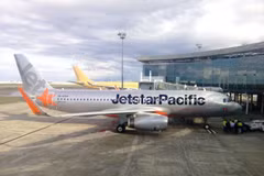 Ministry urges minimising flight delays during Tet