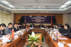 VNA, PRD agree to boost news exchange cooperation