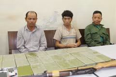 Son La police arrest three drug dealers, seize 28 heroin bricks