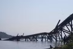Mine explosion destroys bridge in northern Myanmar