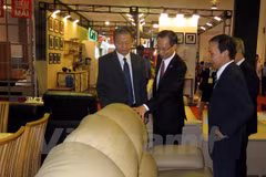 Fair promotes wooden furniture