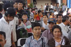 Thailand to apply new migrant worker law