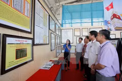 Quang Tri celebrates World Oceans Day with exhibition on islands
