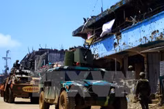 Philippines rescues all hostages held in Marawi