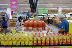Lower food prices pull CPI down in May