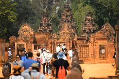 Chinese tourist numbers to Cambodia surge