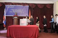 Vietnamese Embassy in Russia raises funds for flood victims